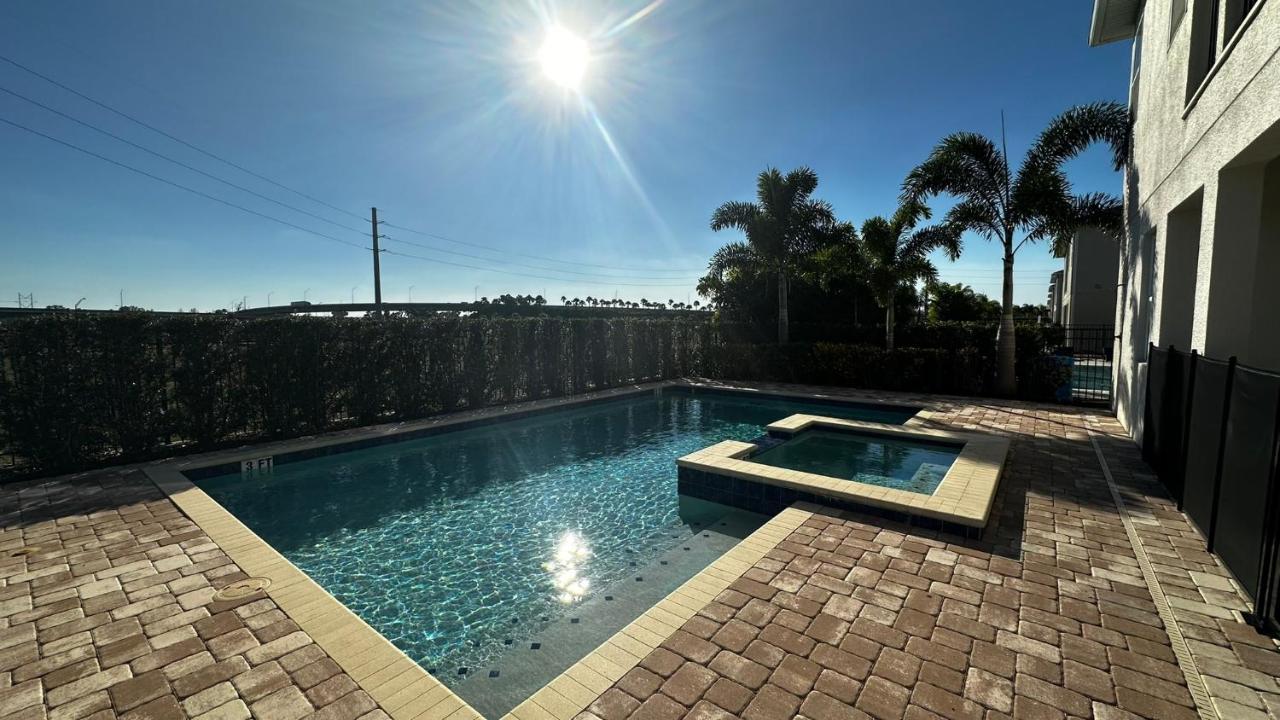 Epic 12-Bed -The Entertainment Paradise Orlando Exteriör bild
